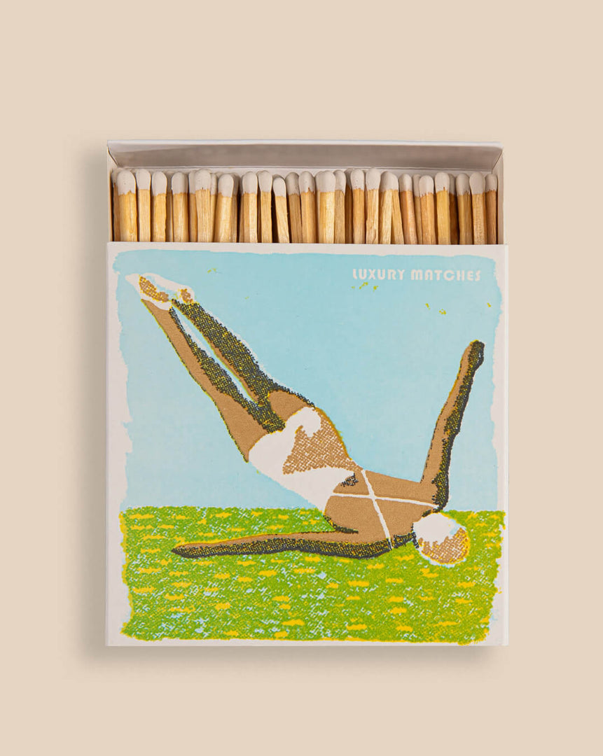 Dive In Luxury Matches